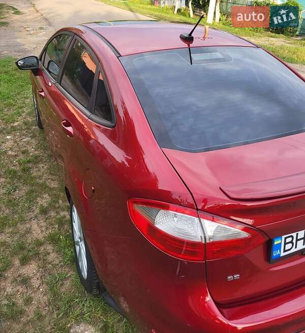 Седан Ford Fiesta 2013 в Одессе
