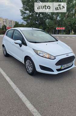 Хэтчбек Ford Fiesta 2014 в Киеве