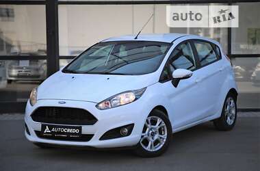 Хэтчбек Ford Fiesta 2016 в Харькове