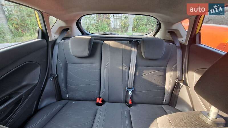 Хэтчбек Ford Fiesta 2013 в Львове