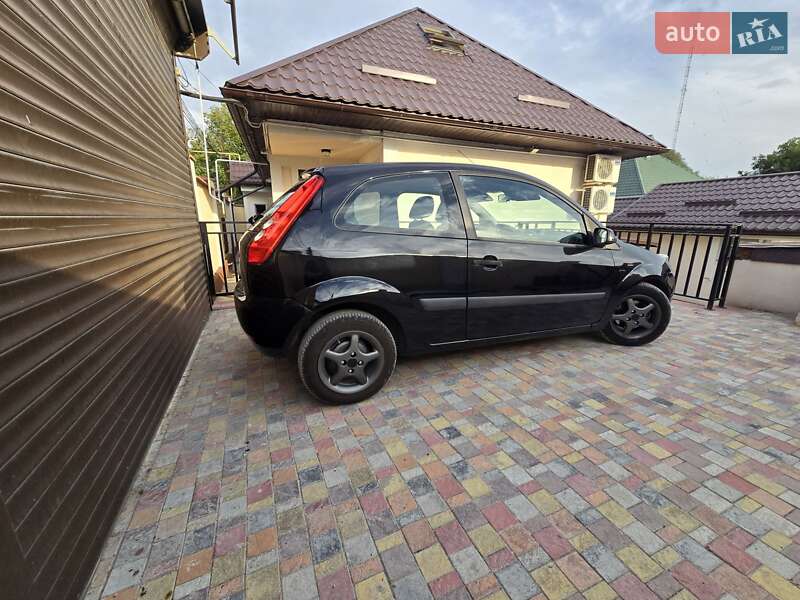 Хетчбек Ford Fiesta 2007 в Білгороді-Дністровському фото 9 Хетчбек Ford Fiesta 2007 в Білгороді-Дністровському