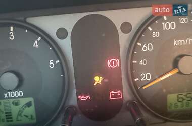 Хэтчбек Ford Fiesta 2007 в 