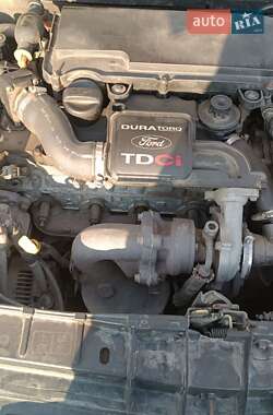 Хэтчбек Ford Fiesta 2007 в 