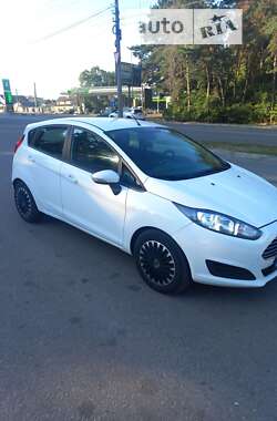 Хэтчбек Ford Fiesta 2014 в Кропивницком