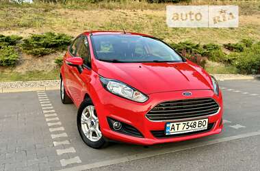 Хэтчбек Ford Fiesta 2016 в Киеве