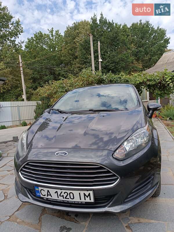 Седан Ford Fiesta 2015 в Умани фото 9 Седан Ford Fiesta 2015 в Умани