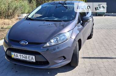 Хетчбек Ford Fiesta 2012 в Києві