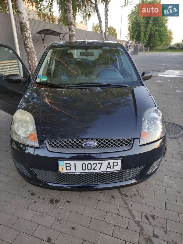 Хэтчбек Ford Fiesta 2007 в Миргороде