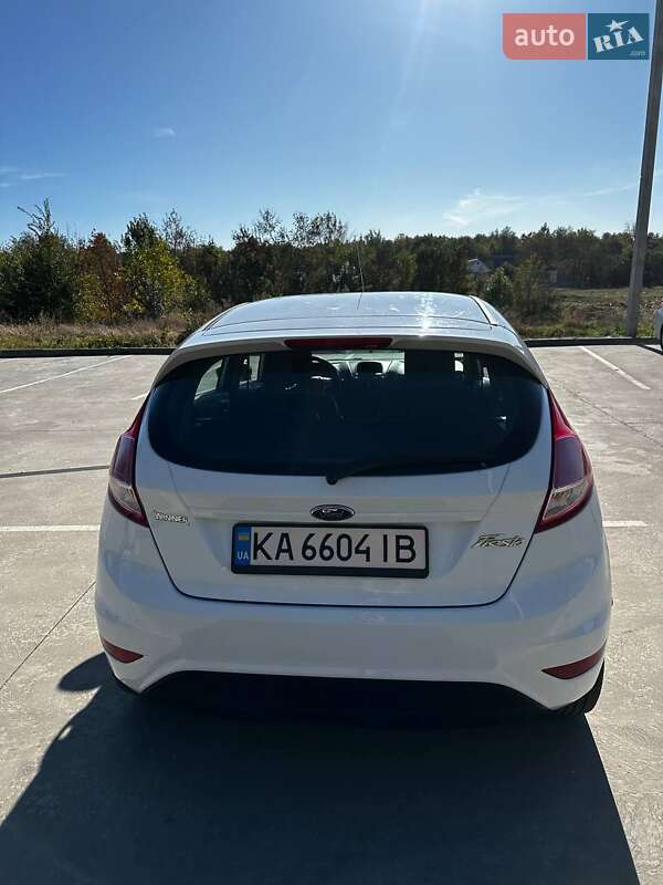 Хэтчбек Ford Fiesta 2016 в Синельниково фото 7 Хэтчбек Ford Fiesta 2016 в Синельниково
