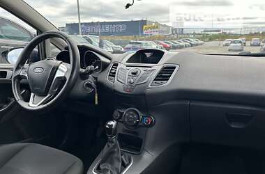 Хетчбек Ford Fiesta 2014 в Львові