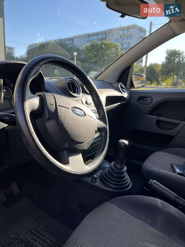 Хэтчбек Ford Fiesta 2007 в Конотопе фото 6 Хэтчбек Ford Fiesta 2007 в Конотопе