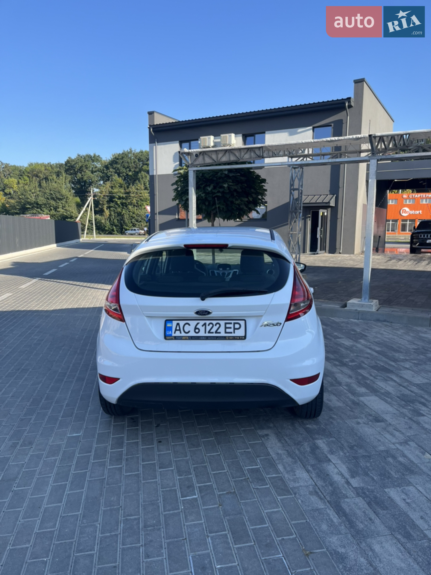 2012 Ford Fiesta - мініатюра 4