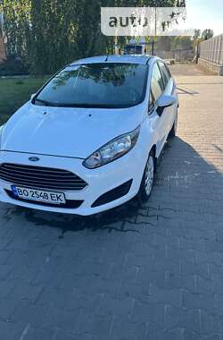 Хэтчбек Ford Fiesta 2013 в Волочиске