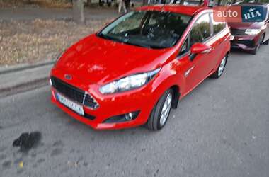 Хетчбек Ford Fiesta 2013 в Сумах