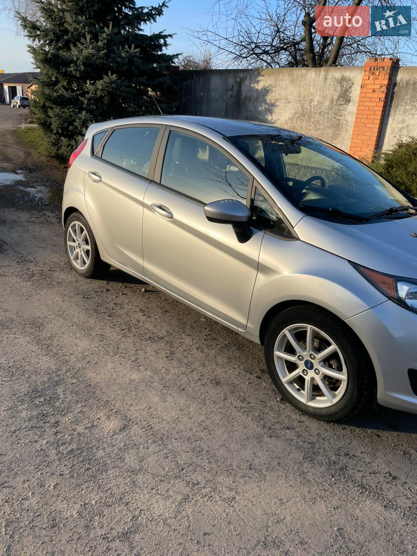 2019 Ford Fiesta - мініатюра 16
