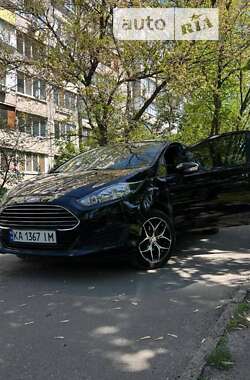 Хетчбек Ford Fiesta 2016 в Києві