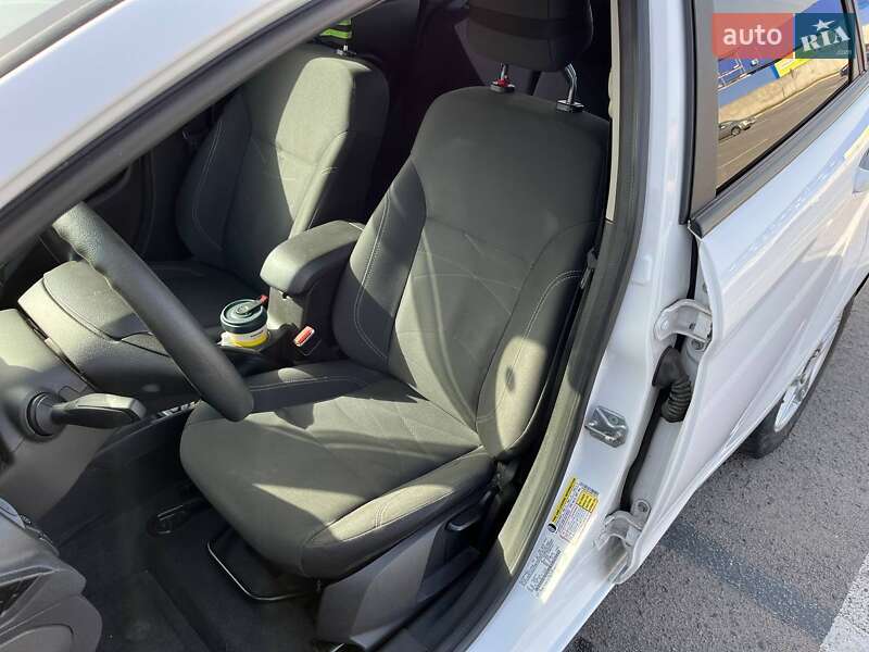 Седан Ford Fiesta 2017 в Виннице