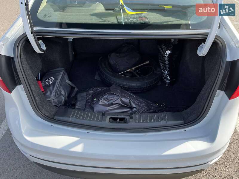 Седан Ford Fiesta 2017 в Виннице