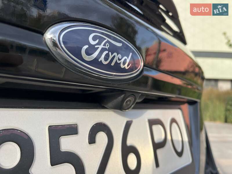 Хэтчбек Ford Fiesta 2018 в Киеве