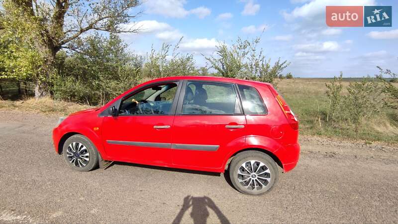 Хэтчбек Ford Fiesta 2007 в Вознесенске фото 3 Хэтчбек Ford Fiesta 2007 в Вознесенске