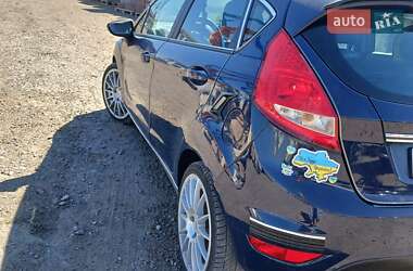 Седан Ford Fiesta 2009 в Львові