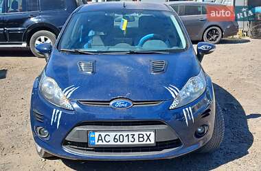 Седан Ford Fiesta 2009 в Львові