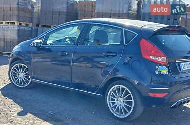 Седан Ford Fiesta 2009 в Львові