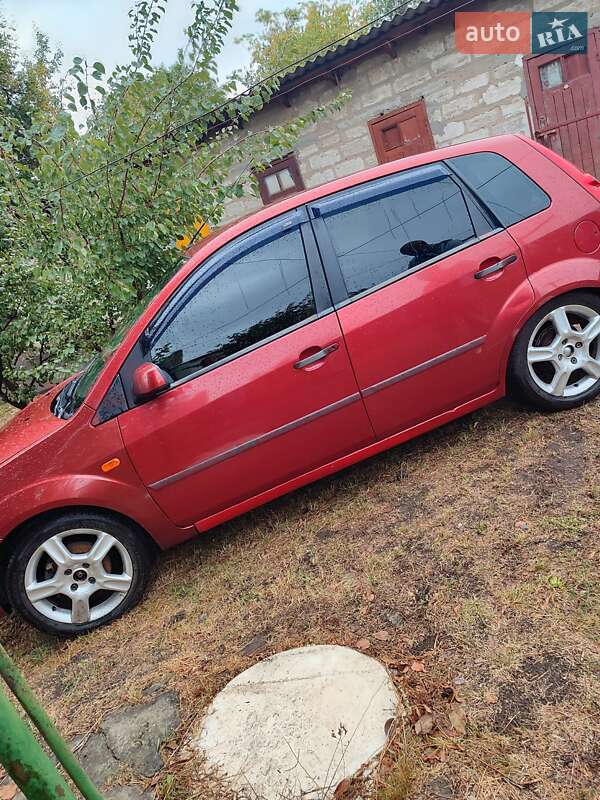 Хетчбек Ford Fiesta 2007 в Києві