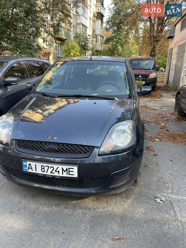 Хэтчбек Ford Fiesta 2006 в Киеве