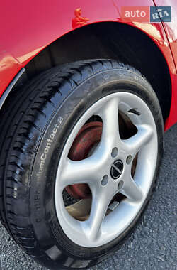 Хэтчбек Ford Fiesta 2012 в 