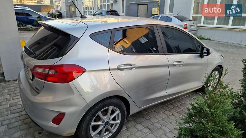 Хэтчбек Ford Fiesta 2017 в Виннице