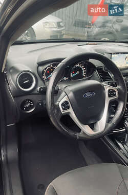 Седан Ford Fiesta 2017 в Києві