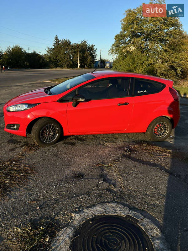 Хэтчбек Ford Fiesta 2013 в Фастове фото 4 Хэтчбек Ford Fiesta 2013 в Фастове