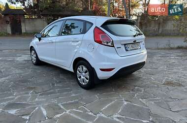 Хэтчбек Ford Fiesta 2013 в Киеве