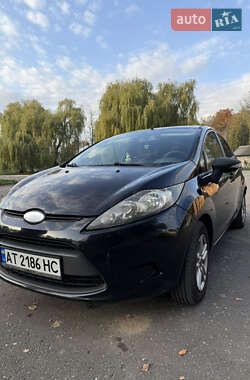 Хэтчбек Ford Fiesta 2010 в Ивано-Франковске