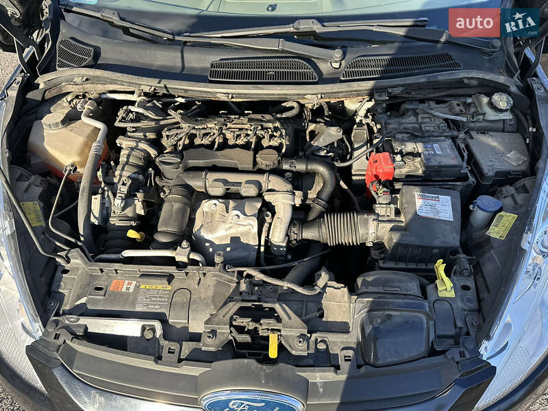 Хэтчбек Ford Fiesta 2009 в Луцке