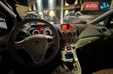 Хэтчбек Ford Fiesta 2009 в Луцке