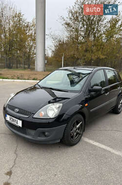 Хетчбек Ford Fiesta 2008 в Запоріжжі