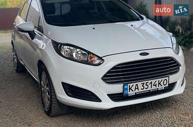 Хэтчбек Ford Fiesta 2014 в Хусте