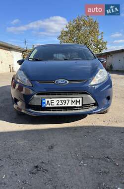 Хэтчбек Ford Fiesta 2011 в Кривом Роге