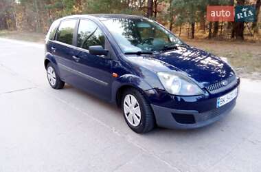 Хэтчбек Ford Fiesta 2008 в Вараше