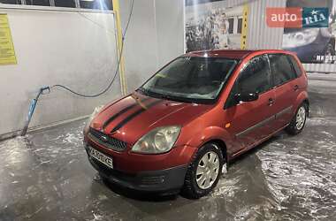 Хэтчбек Ford Fiesta 2006 в Киеве