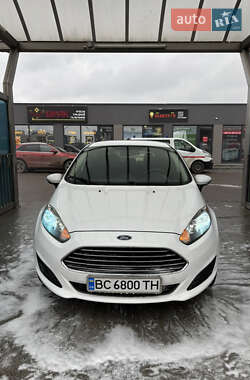 Хэтчбек Ford Fiesta 2014 в Львове