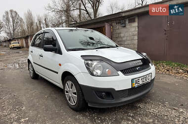 Хэтчбек Ford Fiesta 2008 в Днепре