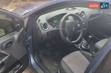 Хэтчбек Ford Fiesta 2006 в Кременчуге