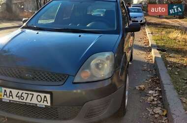 Хэтчбек Ford Fiesta 2007 в Киеве