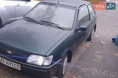 Хэтчбек Ford Fiesta 1995 в Киеве