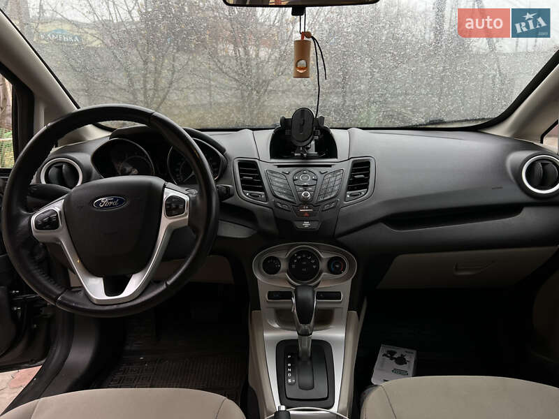 Седан Ford Fiesta 2016 в Харькове
