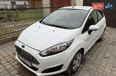 Хэтчбек Ford Fiesta 2014 в Самборе