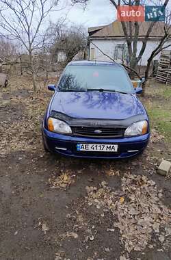 Хэтчбек Ford Fiesta 1999 в 